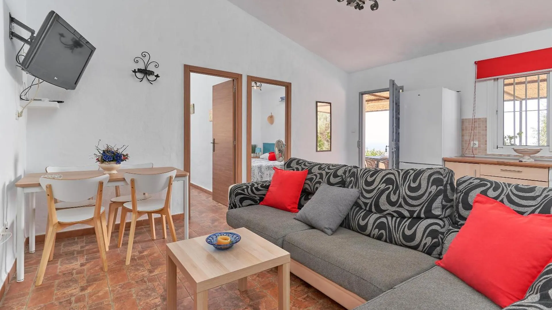 Villa Torrox Costa Con Piscina Spain